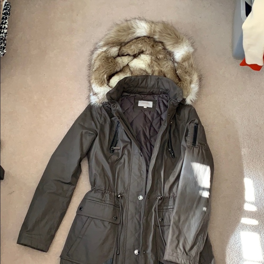 Laundry utility coat quilted lining faux fur